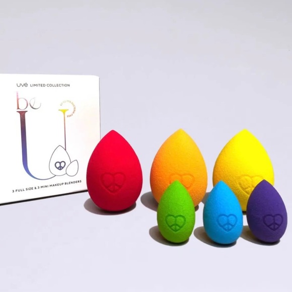 UVÉ BEAUTY Be U Limited Collection Blending Sponges MSRP $65 - Picture 1 of 7